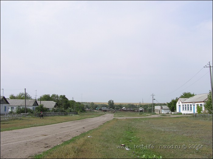 для перехода к следующей фотографии 
кликнуть мышкой
    фото: P8090465.JPG