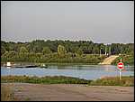 pontoon_oka_P8161117.JPG
