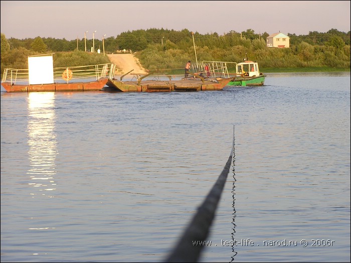 для перехода к следующей фотографии 
кликнуть мышкой
    фото: pontoon_oka_P8161116.JPG