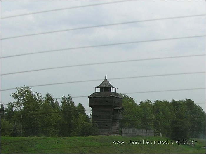 для перехода к следующей фотографии 
кликнуть мышкой
    фото: road_Syzran-Rjazan_P8161037.jpg